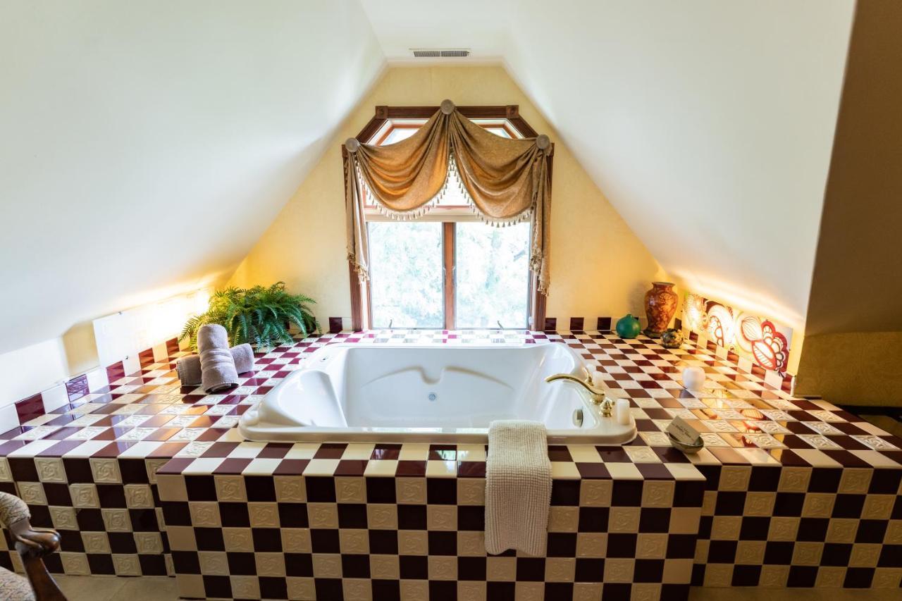Historic Webster House Bed And Breakfast Inn Bay City Buitenkant foto