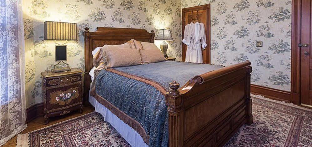 Historic Webster House Bed And Breakfast Inn Bay City Buitenkant foto