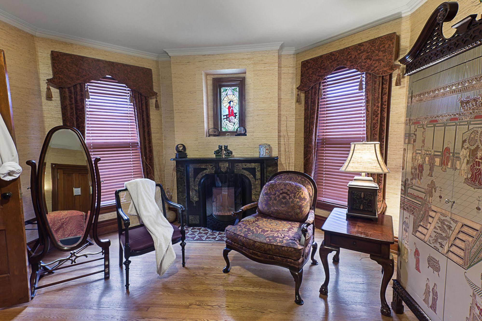 Historic Webster House Bed And Breakfast Inn Bay City Buitenkant foto