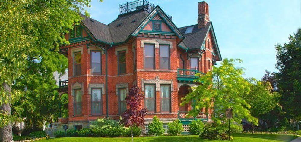 Historic Webster House Bed And Breakfast Inn Bay City Buitenkant foto